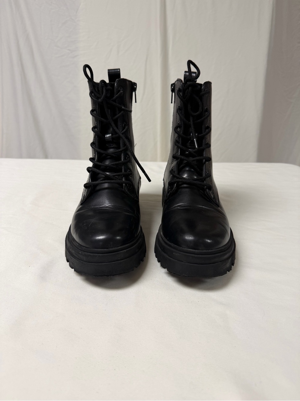 a.new day Black Lace Up Combat Boots W/Inside Zipper Women’s Size 7.5 Excellent